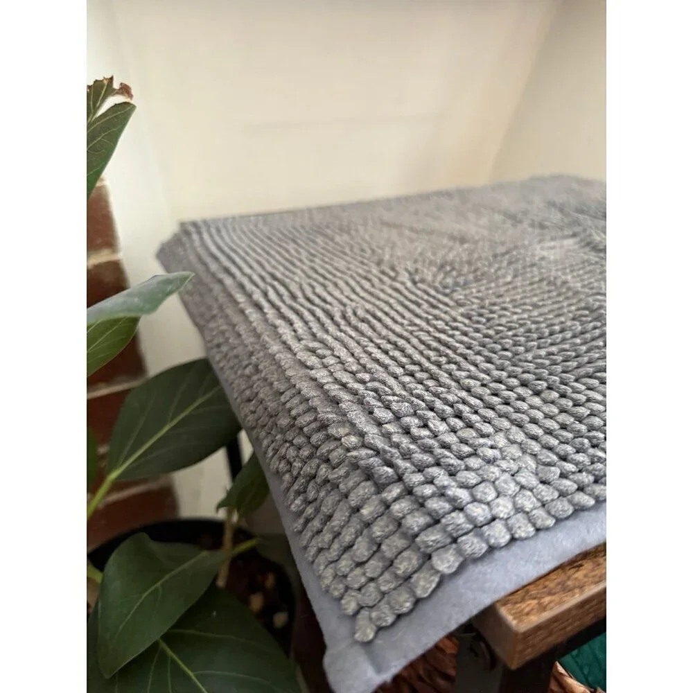 Gray Chenille Bath/Utility Mat